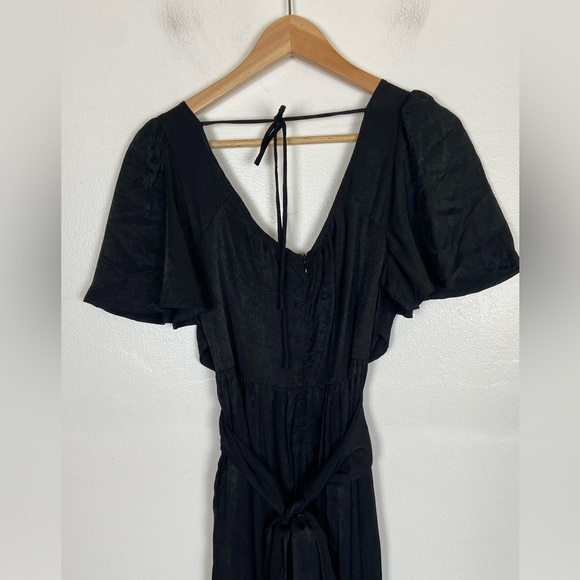 The Clothing Company Satin Wide Leg Jumpsuit Size L Black Faux Wrap Back Tie - Picture 5 of 10